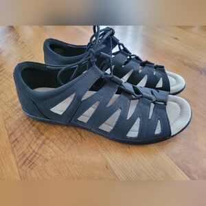 Womens Size 9.5w Sandals